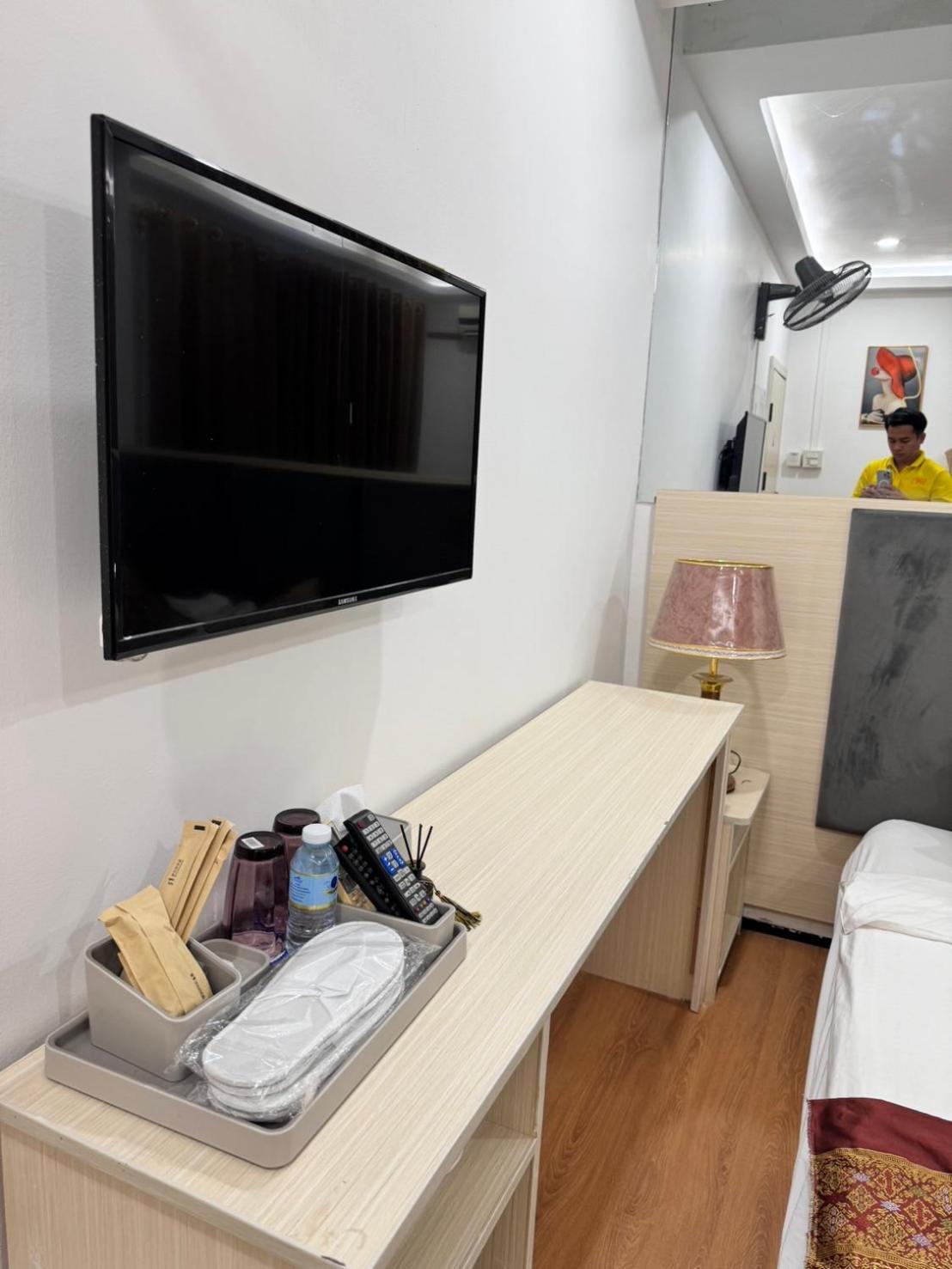 ויינטיאן 梦之南win酒店 Win Hotel Cafe & Spa מראה חיצוני תמונה