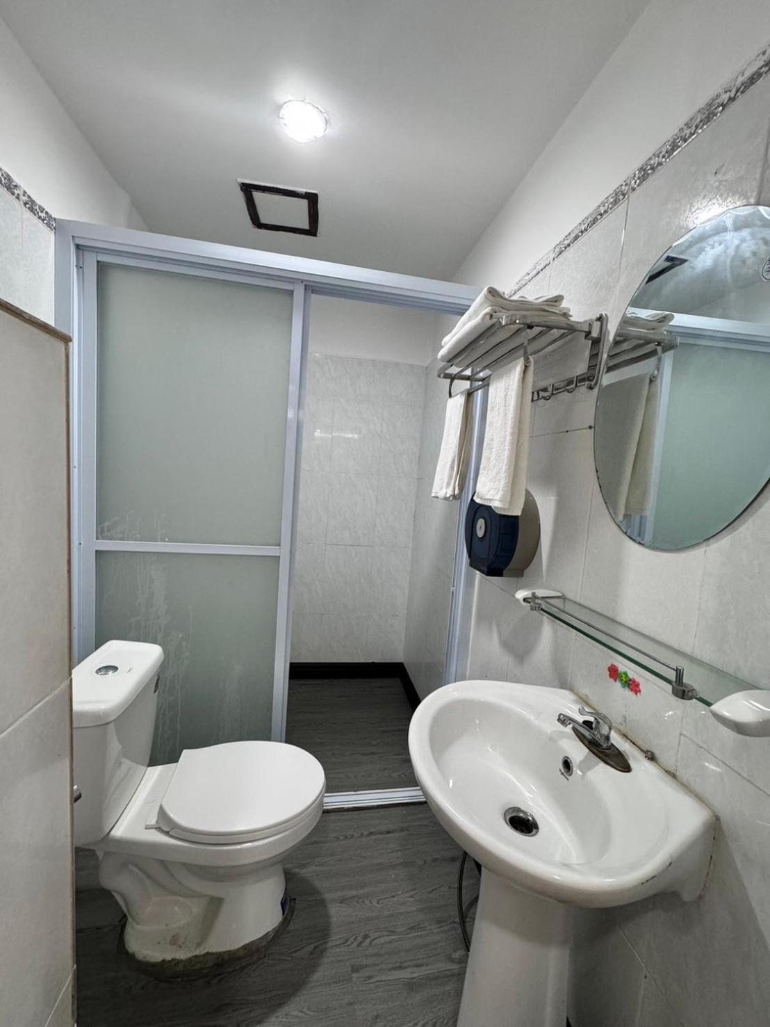 ויינטיאן 梦之南win酒店 Win Hotel Cafe & Spa מראה חיצוני תמונה