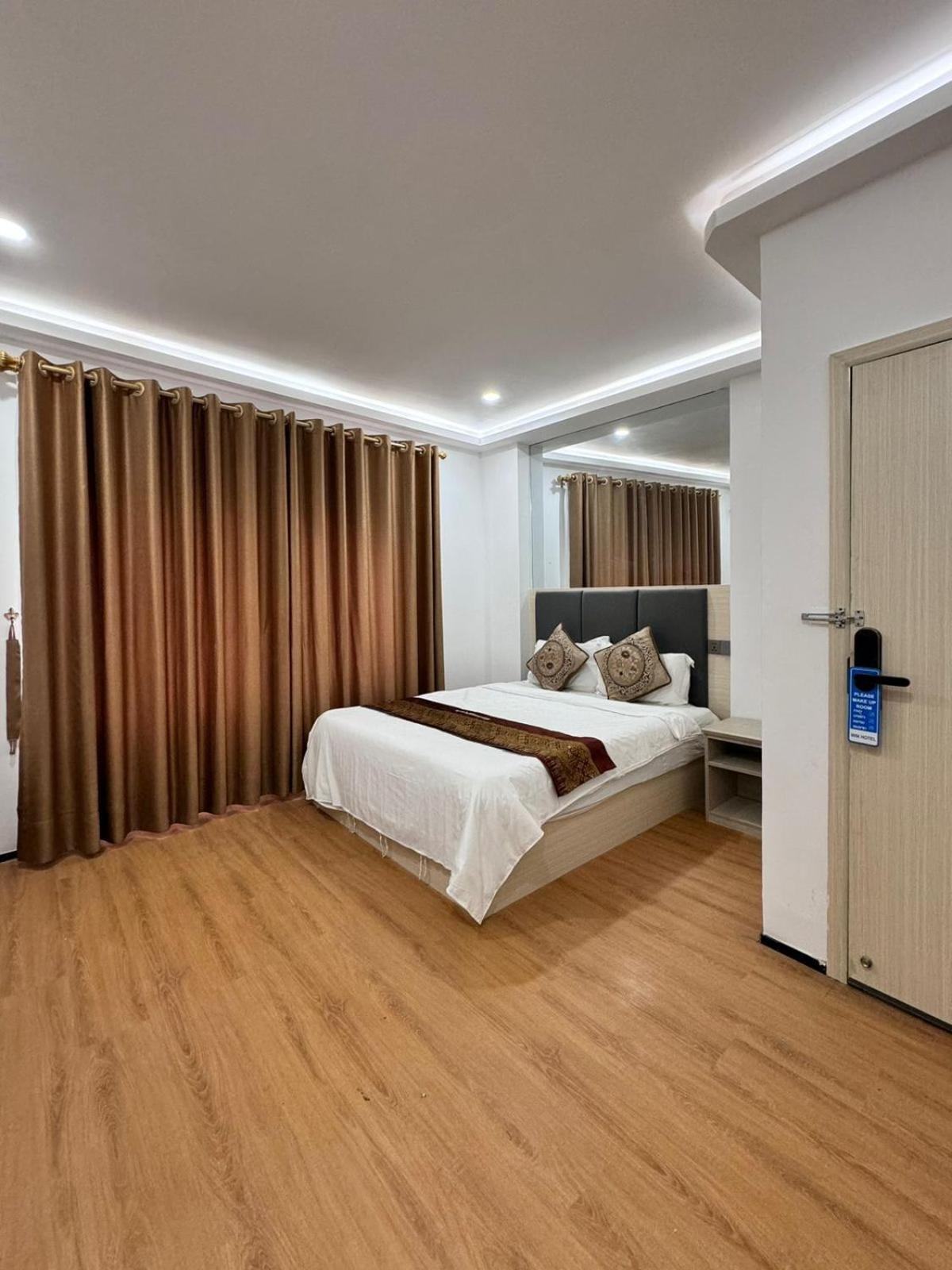 ויינטיאן 梦之南win酒店 Win Hotel Cafe & Spa מראה חיצוני תמונה