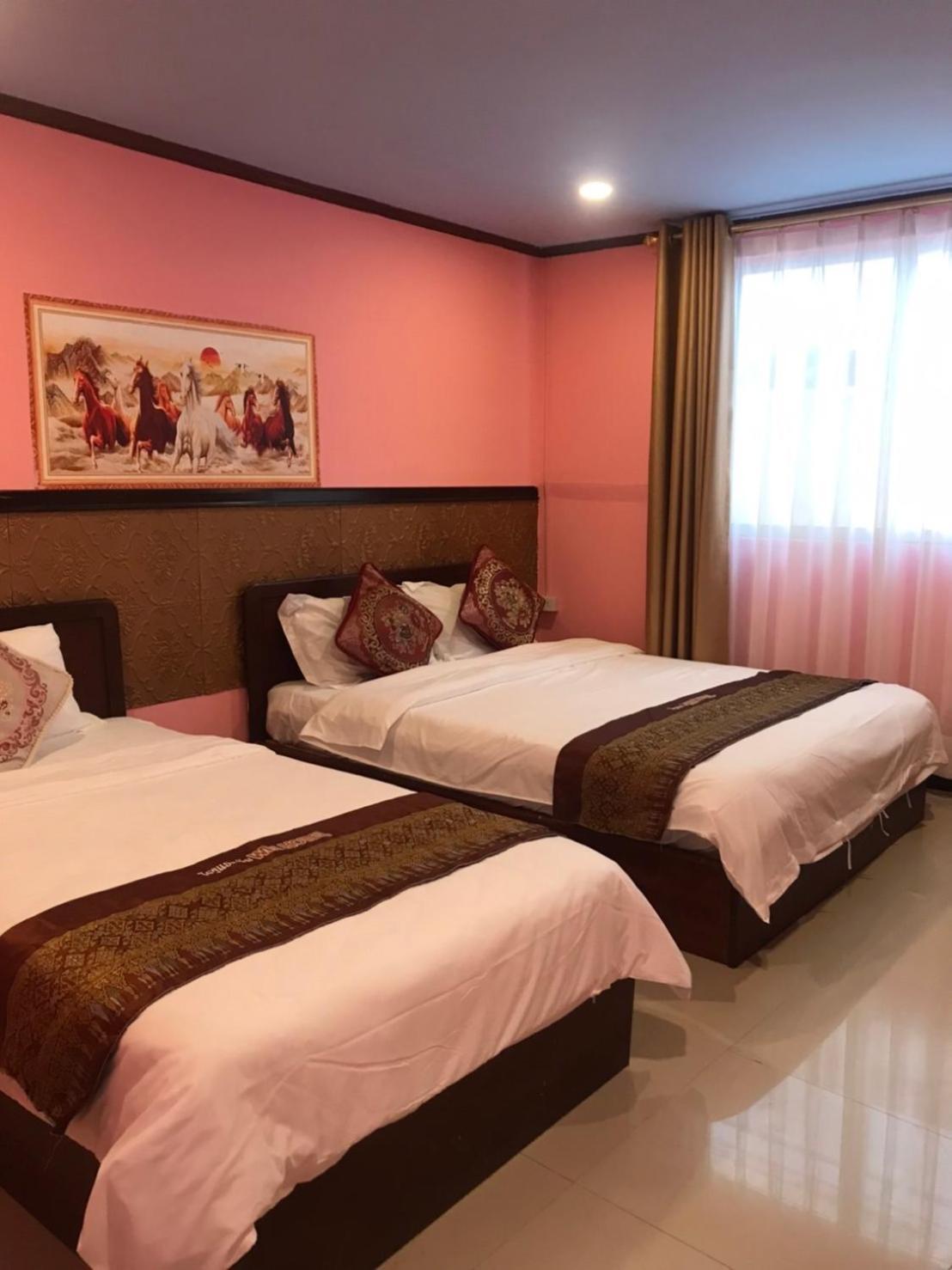 ויינטיאן 梦之南win酒店 Win Hotel Cafe & Spa מראה חיצוני תמונה